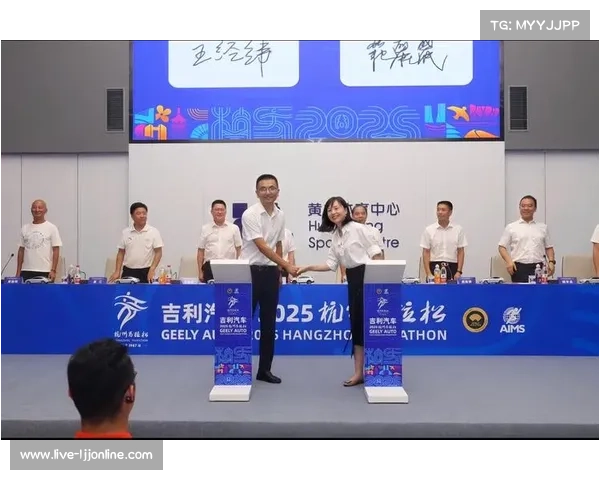 华南赛区赛事运营保障有力，志愿者团队为比赛顺利进行提供支持